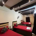 Foreigners Inn